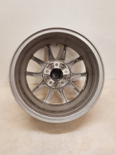 Laden Sie das Bild in den Galerie-Viewer, 1x Alufelge 16 Zoll 6.5&quot; 5x112 22ET Glanz Silber 6876921 BMW G21 G20 Rim Wheel