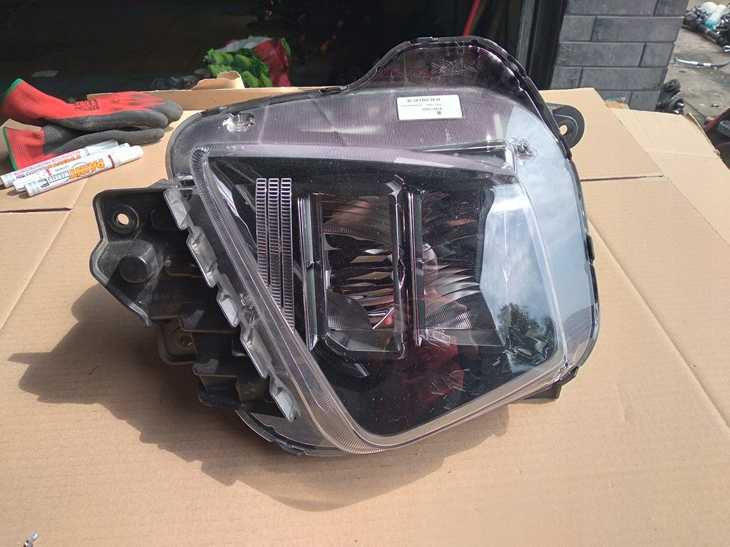 Frontscheinwerfer Hyundai Tucson 92101N7100 92102N7100 Rechts oder Links SCH1677703746yg