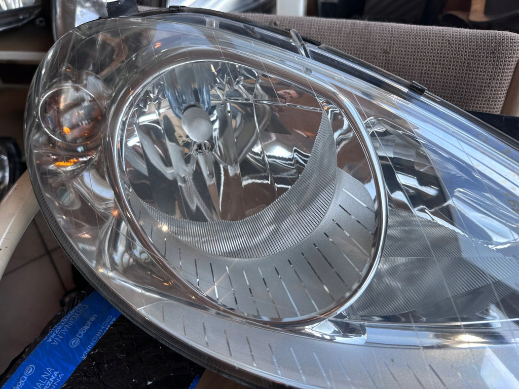 Frontscheinwerfer Mercedes-Benz W169 A1698200261 Rechts Scheinwerfer Headlight SCH9311727041yd
