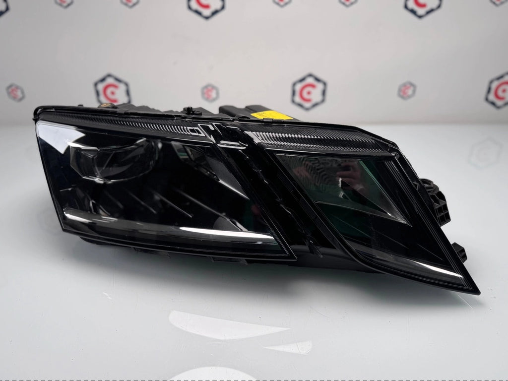 Frontscheinwerfer Skoda Octavia III 145100024207 LED FALSE Headlight SCH1743891190iu