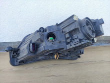 Laden Sie das Bild in den Galerie-Viewer, Frontscheinwerfer Skoda Superb III 3V1941016B Xenon Rechts Headlight SCH9178899937pb