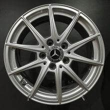 Laden Sie das Bild in den Galerie-Viewer, 4x Alufelge 16 Zoll 6.5" 5x112 44ET A1774011100-F605103 Mercedes-Benz W176 FEL9130611473um
