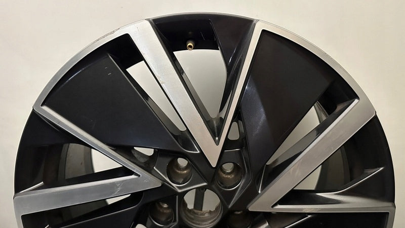 1x Alufelge 18 Zoll 7.5" 5x112 48ET Glanz Schwarz 5E3601025AD Skoda Octavia