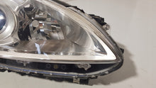 Load image into Gallery viewer, Frontscheinwerfer Mazda V C513-51030 Rechts Scheinwerfer Headlight