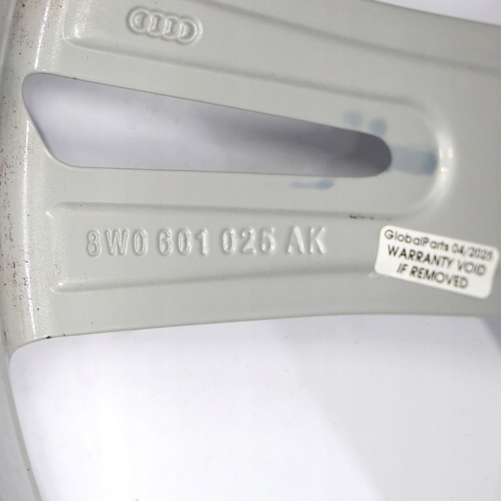 1x Alufelge 18 Zoll 8.5" 5x112 8W0601025 Audi A4 B9 Rim Wheel