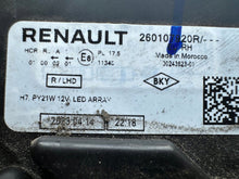 Laden Sie das Bild in den Galerie-Viewer, Frontscheinwerfer Dacia Sandero III 260107920 Rechts Scheinwerfer Headlight SCH7085583581ey