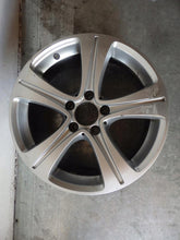 Load image into Gallery viewer, 1x Alufelge 17 Zoll 7.0&quot; 5x112 40ET A2134011200 Mercedes-Benz W213 Rim Wheel