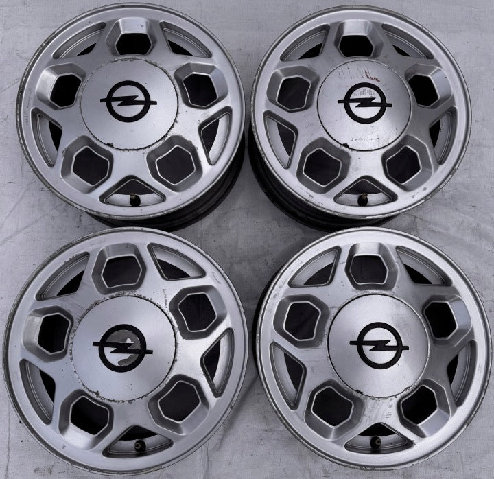 4x Alufelge 13 Zoll 5.5" 4x100 49ET Silber Opel Rim Wheel FEL3927171997ch