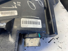 Laden Sie das Bild in den Galerie-Viewer, Frontscheinwerfer Tesla S 600592000B Links Scheinwerfer Headlight