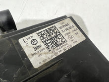 Laden Sie das Bild in den Galerie-Viewer, Frontscheinwerfer VW T6 7L1941035D Links Scheinwerfer Headlight