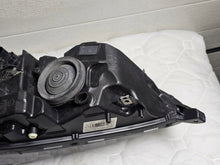 Laden Sie das Bild in den Galerie-Viewer, Frontscheinwerfer Ford Mondeo DS73-13W029-EA Rechts Scheinwerfer Headlight SCH4924154442zb