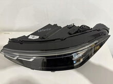 Laden Sie das Bild in den Galerie-Viewer, Frontscheinwerfer VW Passat 3J1941005 LED Links Scheinwerfer Headlight SCH8996676704it