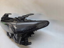 Laden Sie das Bild in den Galerie-Viewer, Frontscheinwerfer Mazda 3 SPP15798 BCJH-51040 Links Scheinwerfer Headlight SCH4094110388iu