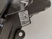 Load image into Gallery viewer, Frontscheinwerfer Toyota Corolla 81110-02T00 LED Ein Satz Scheinwerfer Headlight SCH9803319113uf