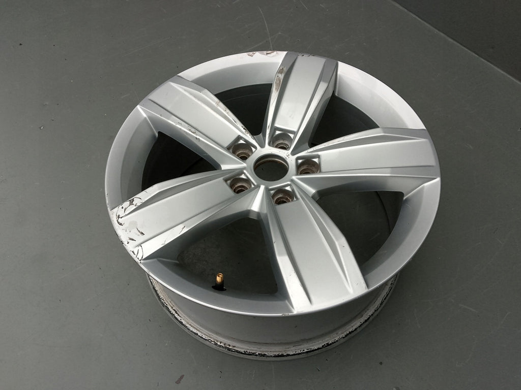 1x Alufelge 17 Zoll 6.5" 5x112 38ET Glanz Silber 3G0601025E VW Tiguan Rim Wheel FEL6978236393yw