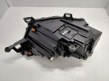 Laden Sie das Bild in den Galerie-Viewer, Frontscheinwerfer Skoda Kamiq 658941015 LED Links Scheinwerfer Headlight SCH9675424441eq
