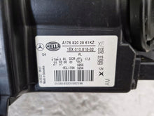 Laden Sie das Bild in den Galerie-Viewer, Frontscheinwerfer Mercedes-Benz W176 A1768202861KZ Rechts Scheinwerfer Headlight SCH9884440061pl