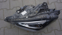 Laden Sie das Bild in den Galerie-Viewer, Frontscheinwerfer Mercedes-Benz A2069065304 LED Links Scheinwerfer Headlight SCH3401008390po