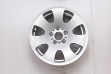 Load image into Gallery viewer, 1x Alufelge 17 Zoll 8.0" 5x120 24ET Glanz Silber 6765144 BMW 1 Rim Wheel FEL6580143764bc
