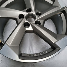 Load image into Gallery viewer, 1x Alufelge 18 Zoll 7.0&quot; 5x112 81A601025K Audi Q2 Rim Wheel