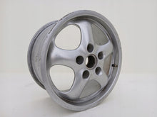 Load image into Gallery viewer, 1x Alufelge 17 Zoll 9.0" 5x130 55ET Glanz 99336212800 Porsche 993 Carrera FEL3862263373ac