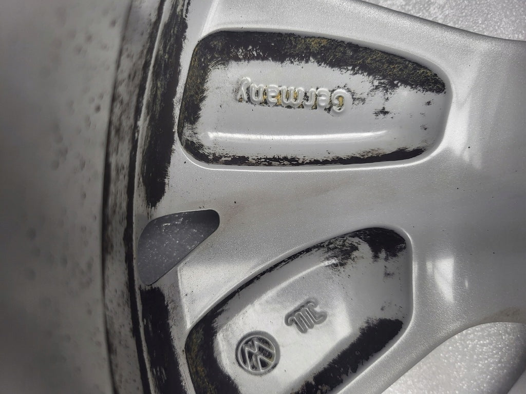 1x Alufelge 17 Zoll 7.5" 5x112 51ET Glanz Silber 5H0601025C VW Golf Viii FEL1513111238uj