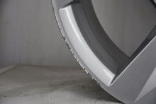 Load image into Gallery viewer, 1x Alufelge 18 Zoll 8.0" 5x112 46ET Glanz Silber 8Y0601025J Audi A3 Rim Wheel FEL9496108402mm