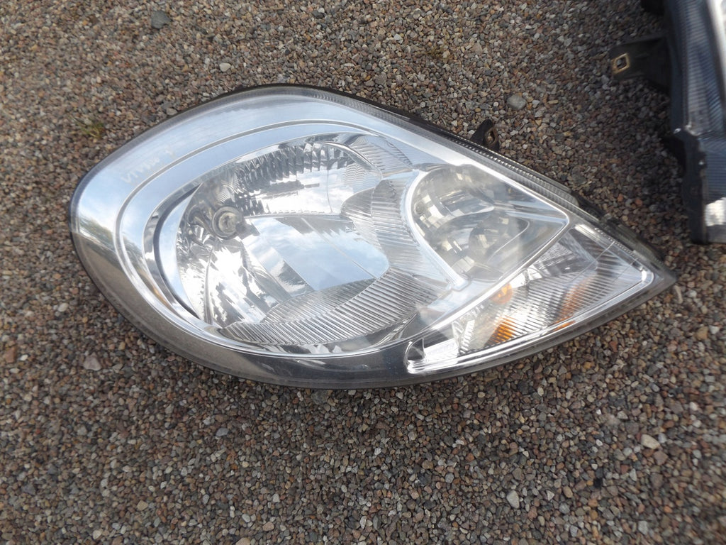 Frontscheinwerfer Renault Trafic 8200701354 8200701356 LED Rechts oder Links