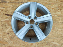 Laden Sie das Bild in den Galerie-Viewer, 1x Alufelge 16 Zoll 6.5" 5x112 46ET Glanz 5G0601025N VW Golf Vii Rim Wheel FEL7565238942wj