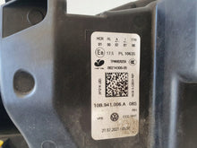 Load image into Gallery viewer, Frontscheinwerfer VW 10B941006A Rechts Scheinwerfer Headlight SCH3062357648ax