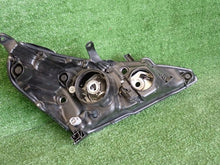 Load image into Gallery viewer, Frontscheinwerfer Toyota Verso 81150-0F61-00 Xenon Links Scheinwerfer Headlight SCH5032942473kp