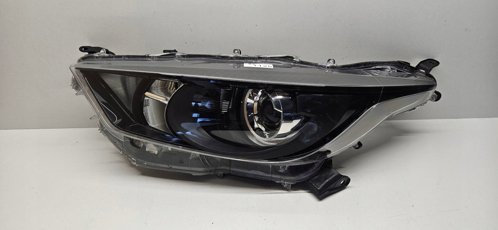 Frontscheinwerfer Toyota IV Yaris Links Scheinwerfer Headlight SCH3188512863vu