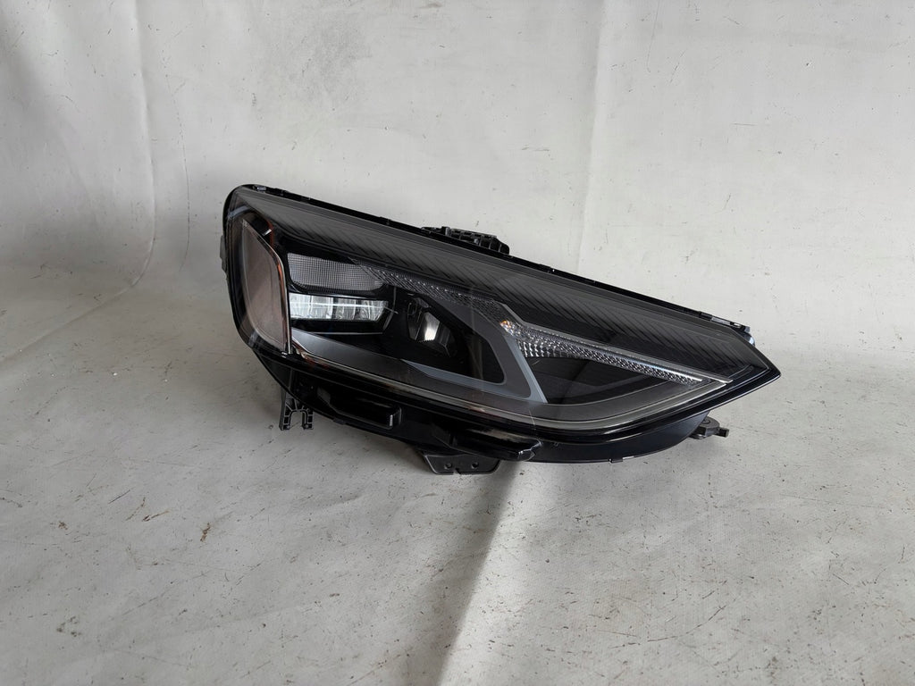 Frontscheinwerfer Audi A4 B9 8W0941012 8W0941011 LED Rechts Headlight