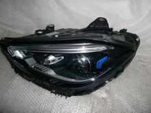 Laden Sie das Bild in den Galerie-Viewer, Frontscheinwerfer Mercedes-Benz W206 A2069062903 Links Scheinwerfer Headlight SCH4171623509ll