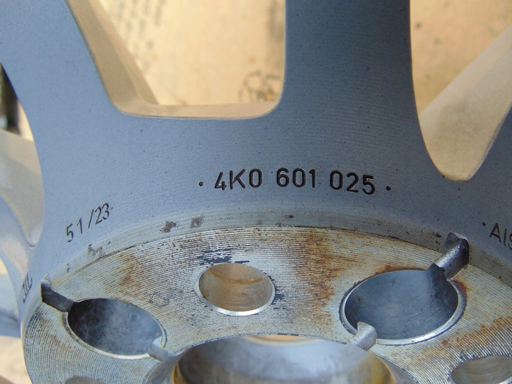 1x Alufelge 17 Zoll 7.5" 5x112 36ET 4K0601025 Audi A6 C8 Rim Wheel FEL4659497103km