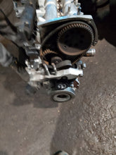 Laden Sie das Bild in den Galerie-Viewer, Motor Lancia Delta 844A1000 1.9 JTD 190PS 140kW 215TKm Engine Unkomplett MOT4266308173xh