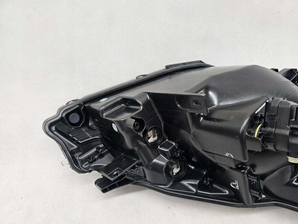 Frontscheinwerfer Toyota Yaris SPP8372 Links Scheinwerfer Headlight