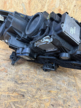 Laden Sie das Bild in den Galerie-Viewer, Frontscheinwerfer Ford Kuga I GV41-13D155-EH Links Scheinwerfer Headlight SCH1494538804ol