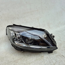 Laden Sie das Bild in den Galerie-Viewer, Frontscheinwerfer Mercedes-Benz W205 A2059061606 Full LED Rechts Headlight SCH5346373477vp