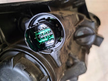 Laden Sie das Bild in den Galerie-Viewer, Frontscheinwerfer Kia Ceed 92101J7500 Links Scheinwerfer Headlight SCH6837600682fw