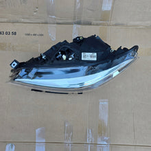 Laden Sie das Bild in den Galerie-Viewer, Frontscheinwerfer BMW 2 F22 F87 F21 F23 8738685 Full LED Links Headlight