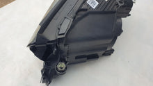 Load image into Gallery viewer, Frontscheinwerfer Mercedes-Benz W213 A2139066009 LED Rechts Headlight SCH7942569624ui