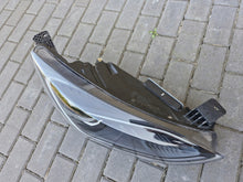 Laden Sie das Bild in den Galerie-Viewer, Frontscheinwerfer Ford Focus JX7B-13E0165 LED Rechts Scheinwerfer Headlight SCH2430906321xm
