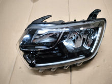 Laden Sie das Bild in den Galerie-Viewer, Frontscheinwerfer Renault Duster 260609367R LED Links Scheinwerfer Headlight