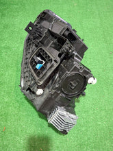 Laden Sie das Bild in den Galerie-Viewer, Frontscheinwerfer Mercedes-Benz W247 A2479065006 LED Rechts Headlight SCH2199227303uf