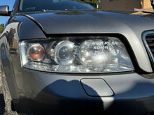 Laden Sie das Bild in den Galerie-Viewer, Frontscheinwerfer Audi A4 B6 Rechts Scheinwerfer Headlight