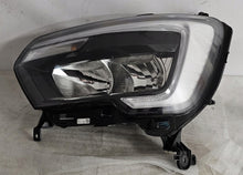 Laden Sie das Bild in den Galerie-Viewer, Frontscheinwerfer Renault Master III 260105567 Links Scheinwerfer Headlight SCH6745649595jl