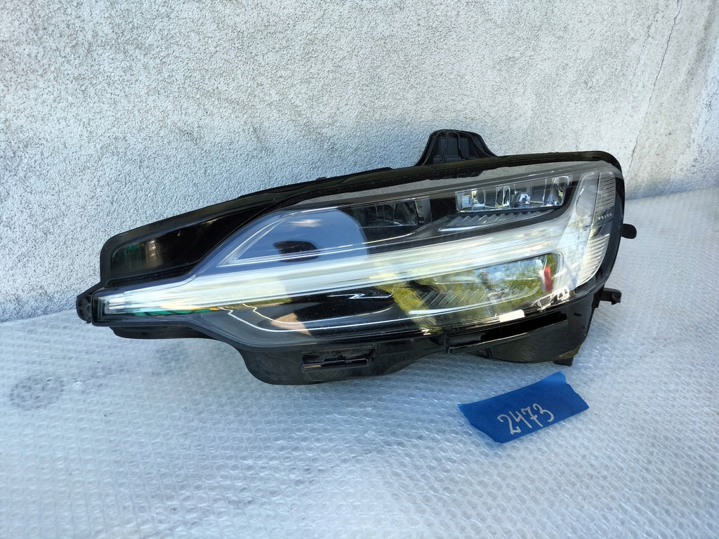 Frontscheinwerfer Volvo 32273033 LED Links Scheinwerfer Headlight SCH9930890492ym