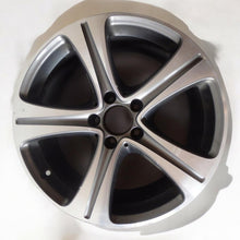 Laden Sie das Bild in den Galerie-Viewer, 1x Alufelge 18 Zoll 8.0&quot; 5x112 43ET A2134011400 Mercedes-Benz W213 Rim Wheel