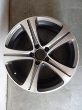 Laden Sie das Bild in den Galerie-Viewer, 1x Alufelge 18 Zoll 8.0&quot; 5x112 43ET A2134011400 Mercedes-Benz W213 Rim Wheel